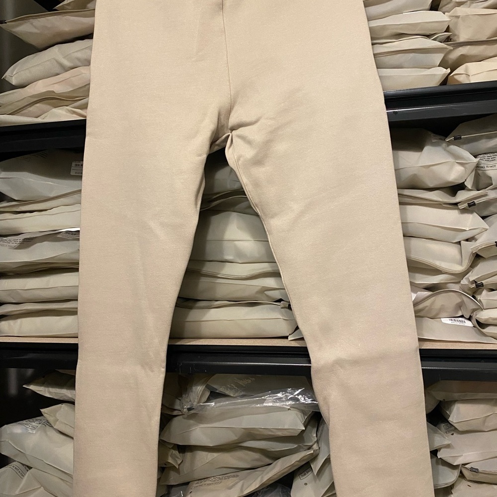 FOG-Fear Of God Essentials Sweatpants Tan - Picture 2 of 6